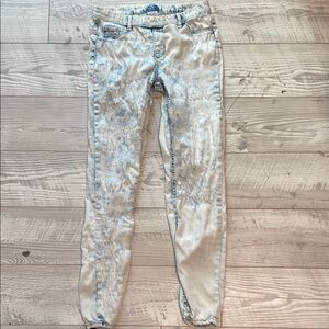 Wonder Nation Blue and White Patterned Jeans
